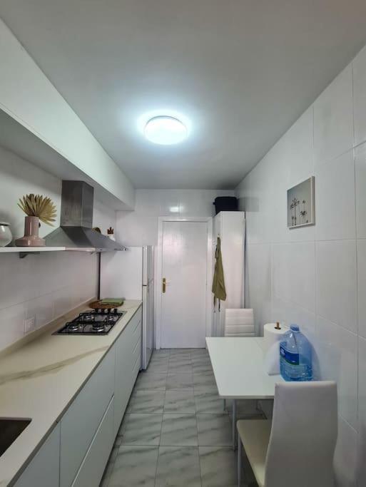 Nice Beachside 2-Bd Apt Near Barcelona Cunit Exteriér fotografie